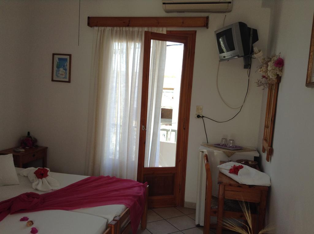 Arian Hotel Páros 외부 사진